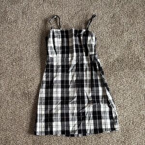 Hollister Black and White Plaid Top